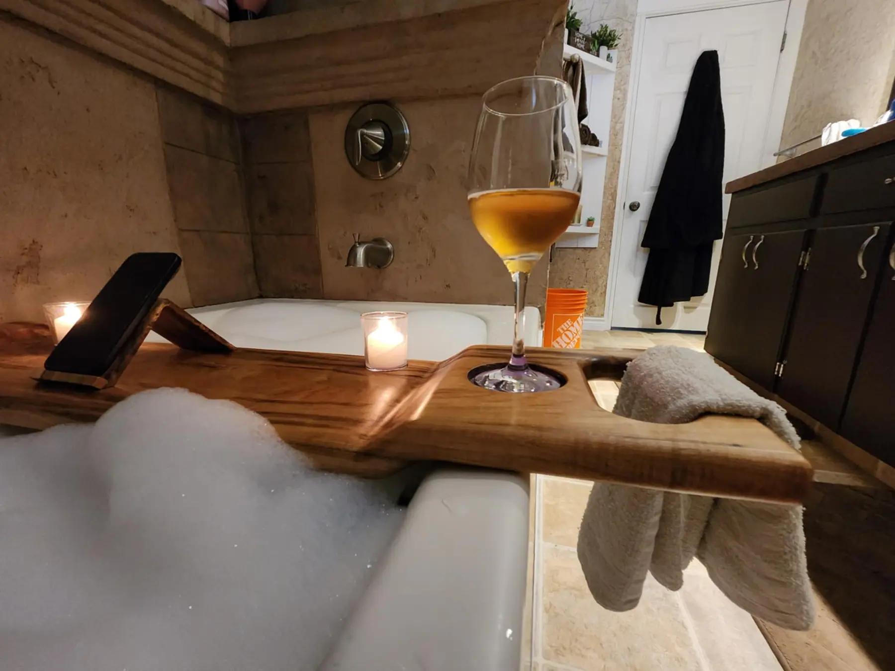 Violet Veins — Ambrosia Maple Bath Caddy detail 2