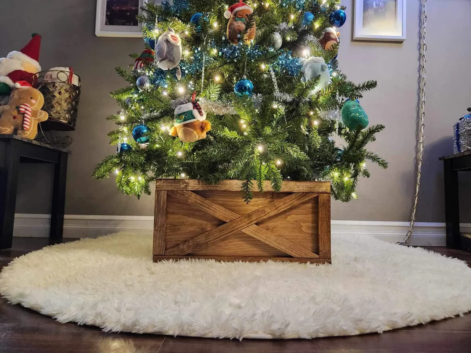 Warm Hearth — Rustic Christmas Tree Box detail 1